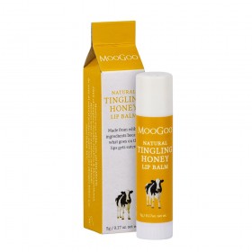 MooGoo Natural Tingling Honey Lip Balm 5g (RSP: RM25)