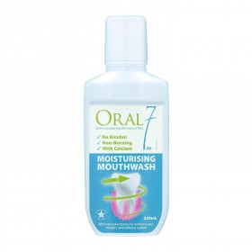 Oral 7 Moisturising Mouthwash 250ml (RSP: RM54.30)